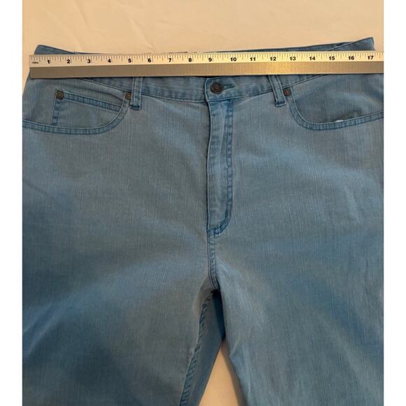 Chico's Coastal Light Blue Wide Leg Cropped Stretch Denim Jeans Size 3(XL/16) - Picture 5 of 8